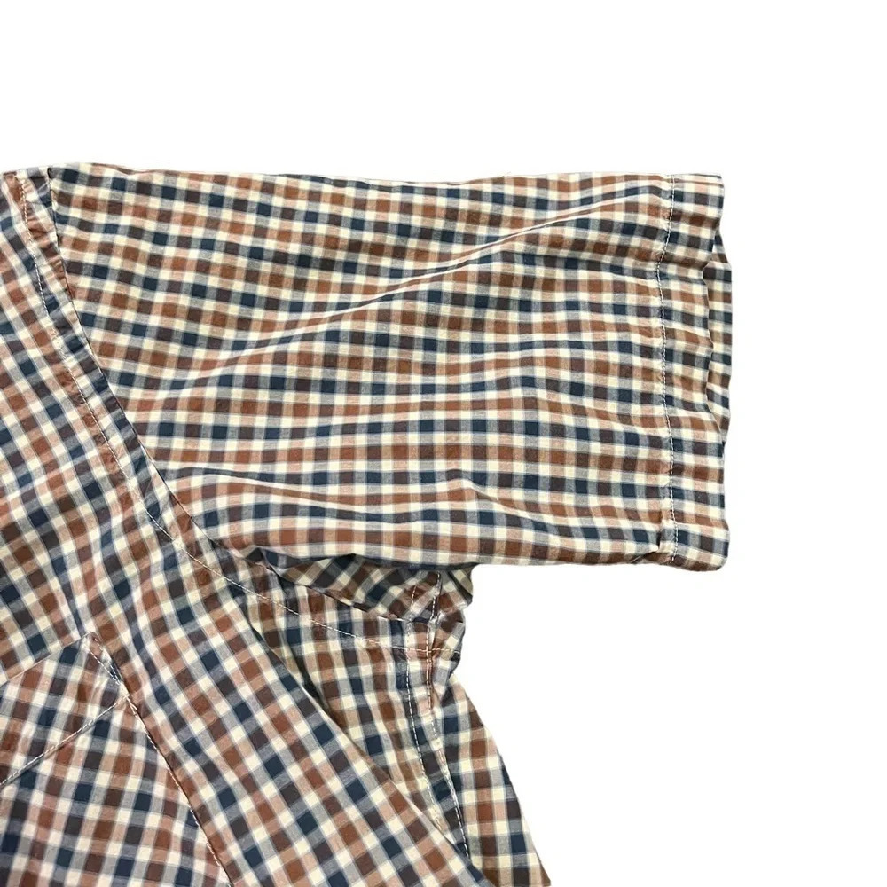 Pendleton Trent Fitted Button Down Short Sleeve S… - image 5